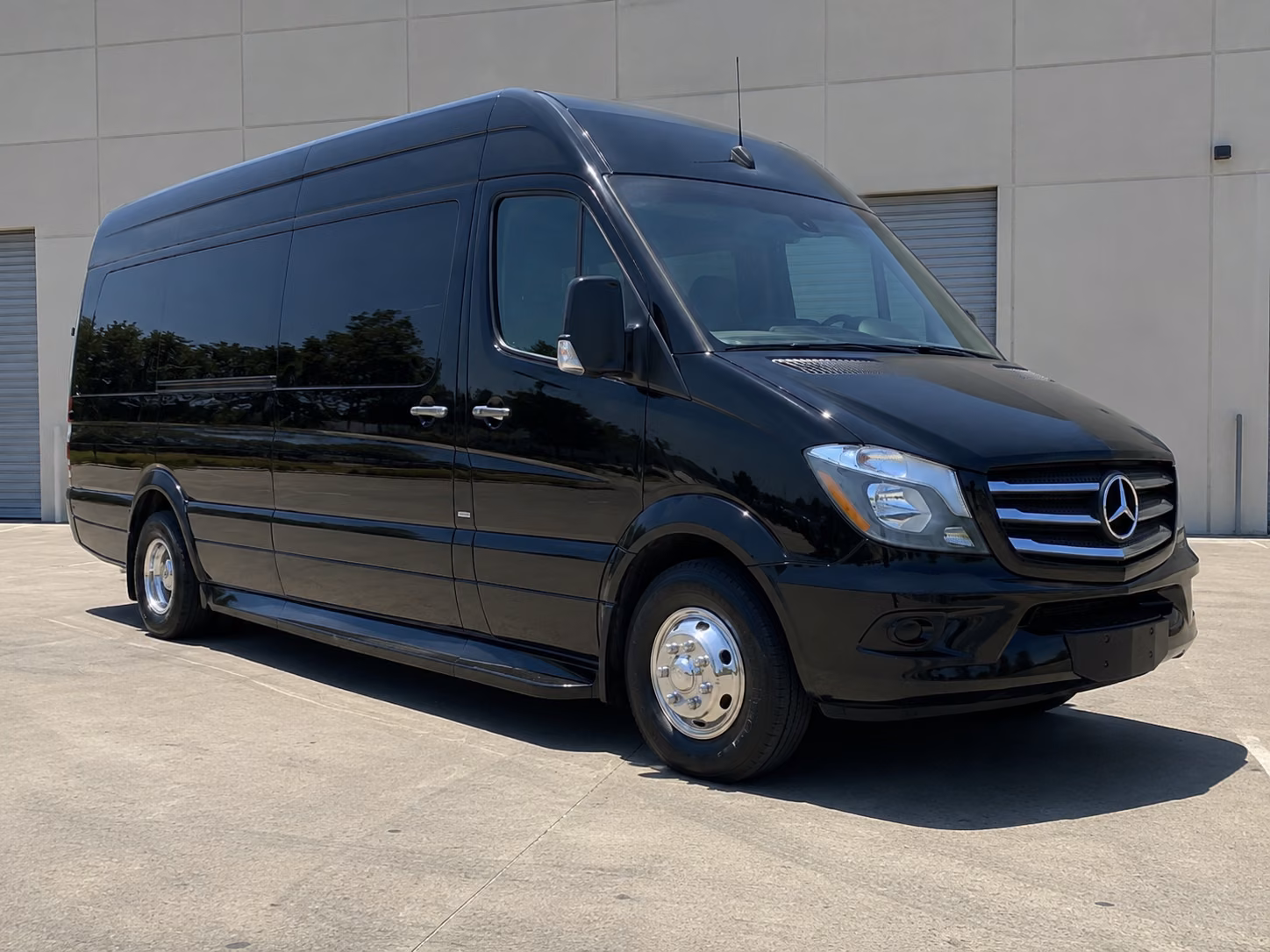 15 passenger sprinter van